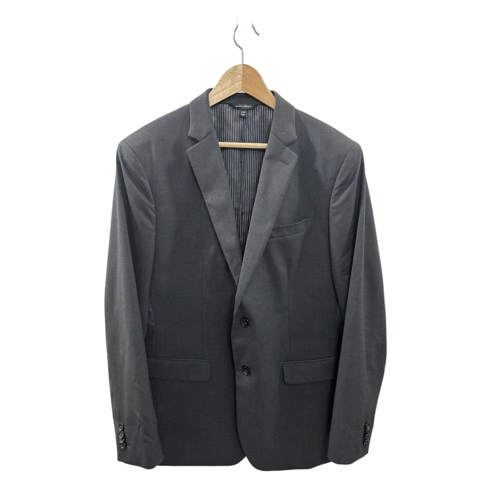 Banana Republic Grey 44R Super 120s Wool Marzotto Slim Fit Two Button Ivy Blazer